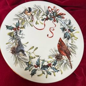 Lenox Dinner Plate. 10.5” ‘Winter Greetings.” 1995